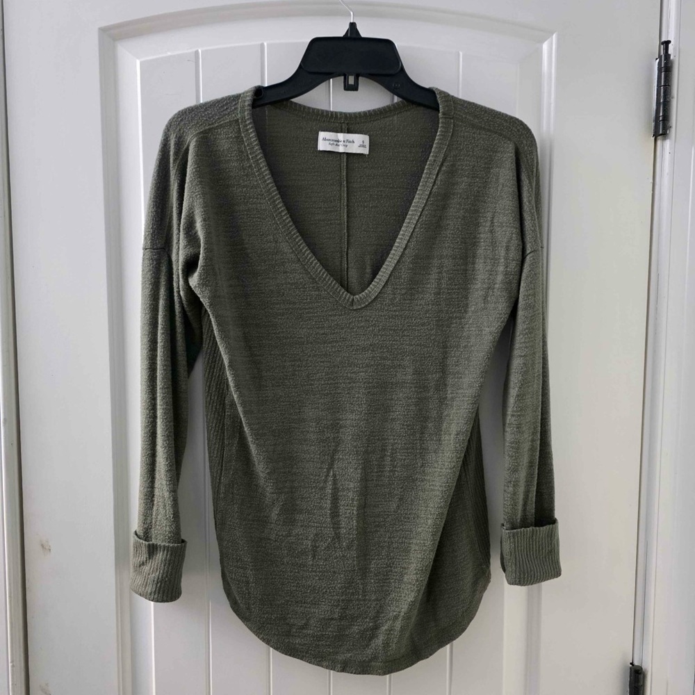 Abercrombie & Fitch Khaki V-Neck Long Sleeve Top